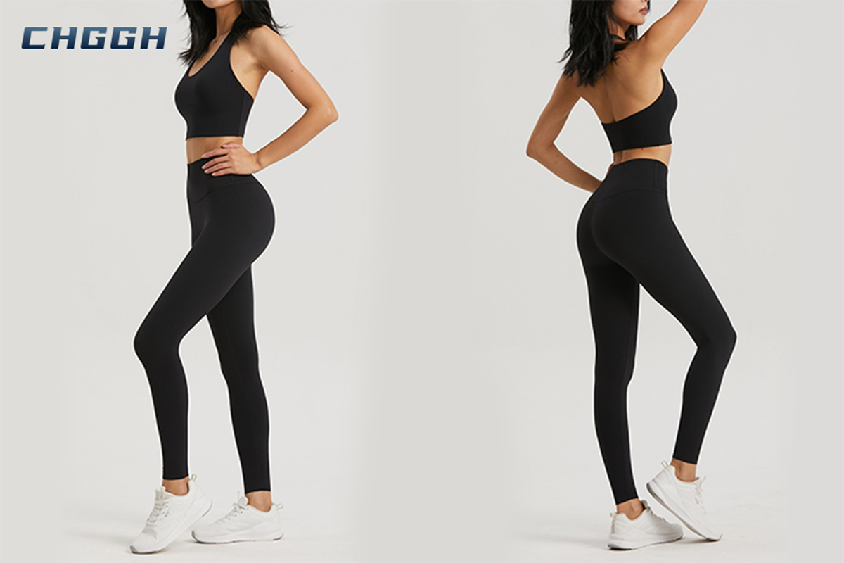 High-waisted sportswear set