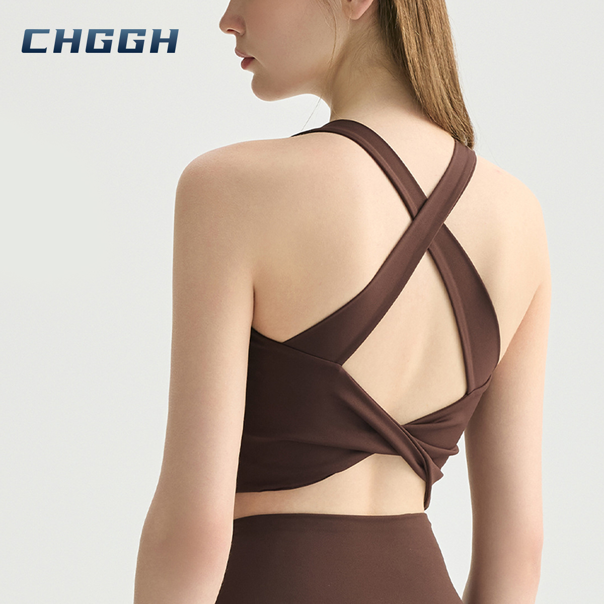 Twisted back sports bra