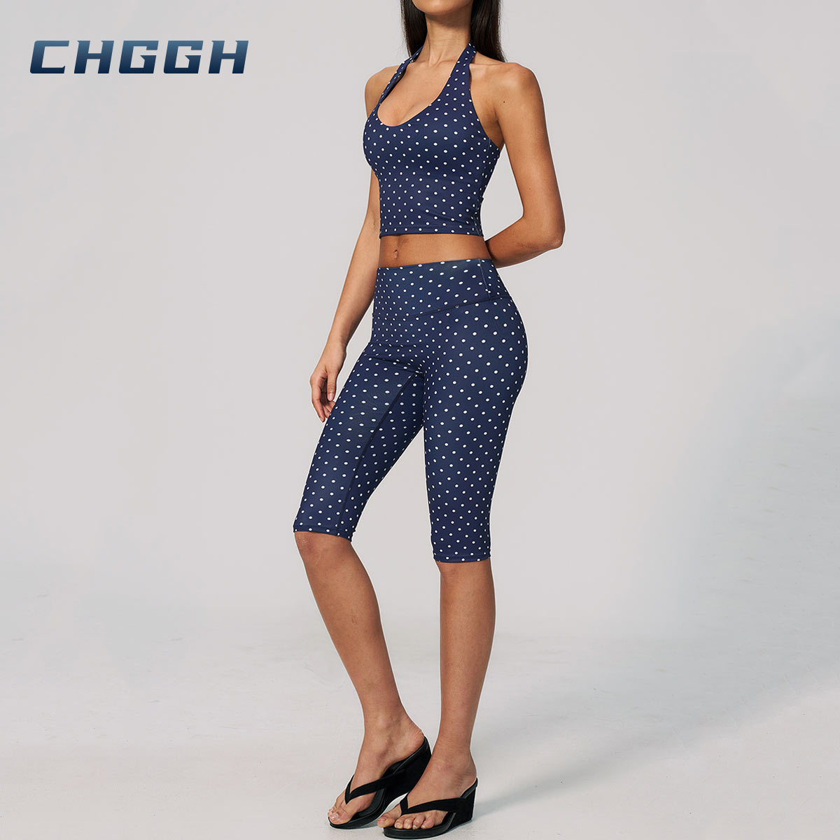 Halter neck crop top