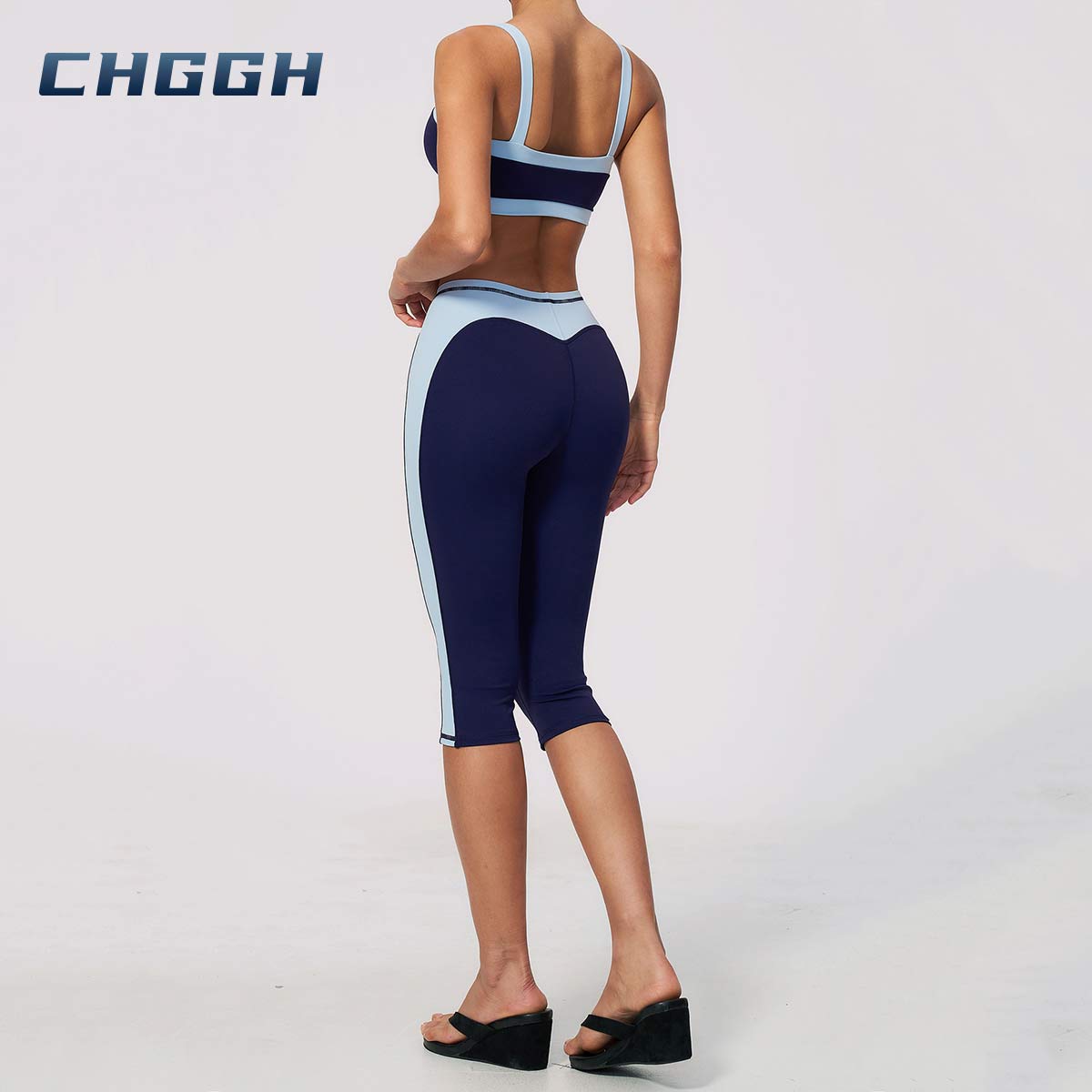 sports suit