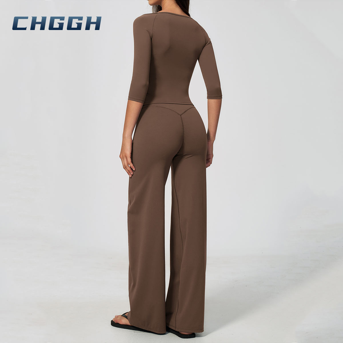sports suit