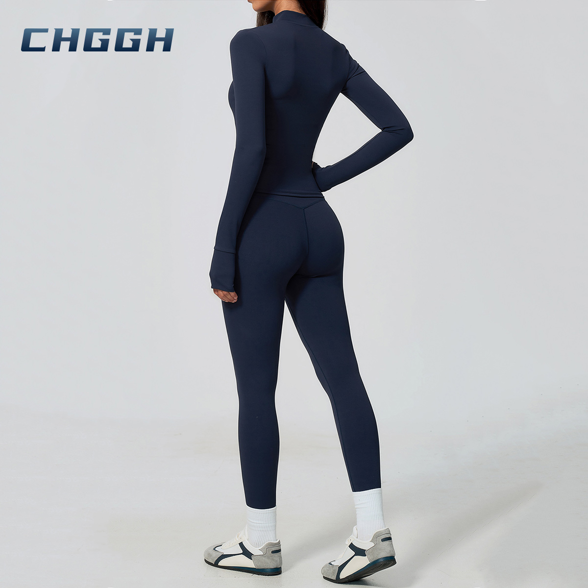 sports suit