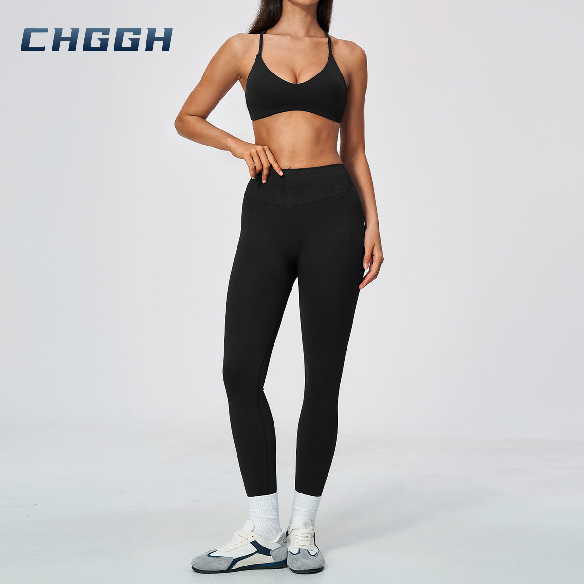 Butt-lifting workout bottoms