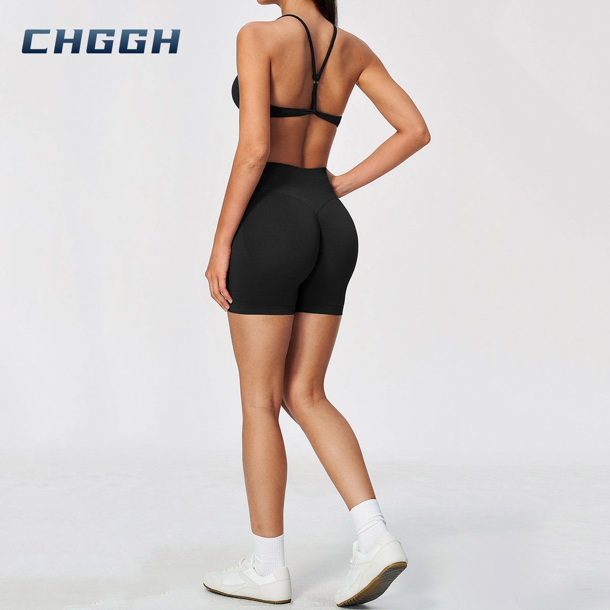 Butt-lifting workout bottoms
