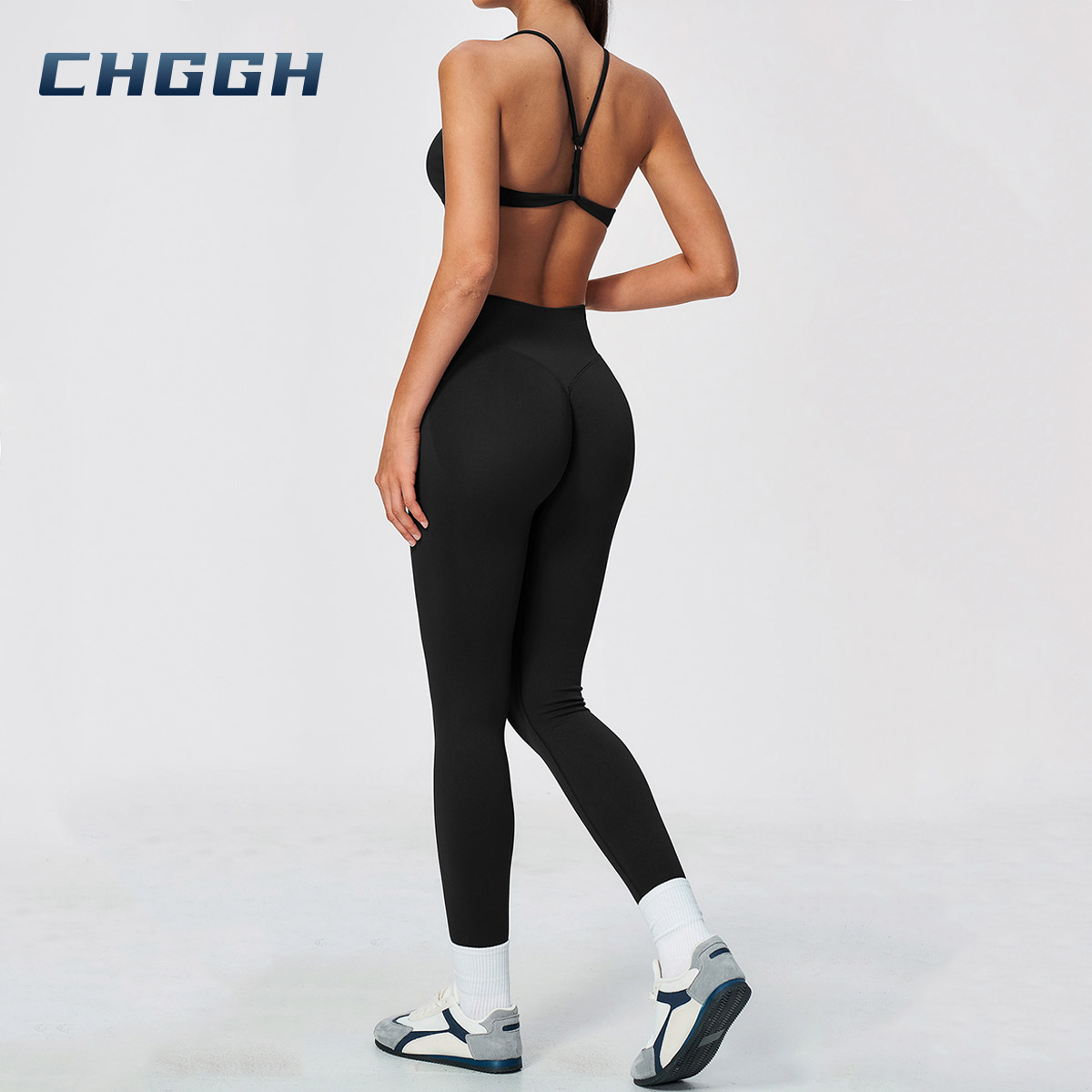 Butt-lifting workout bottoms