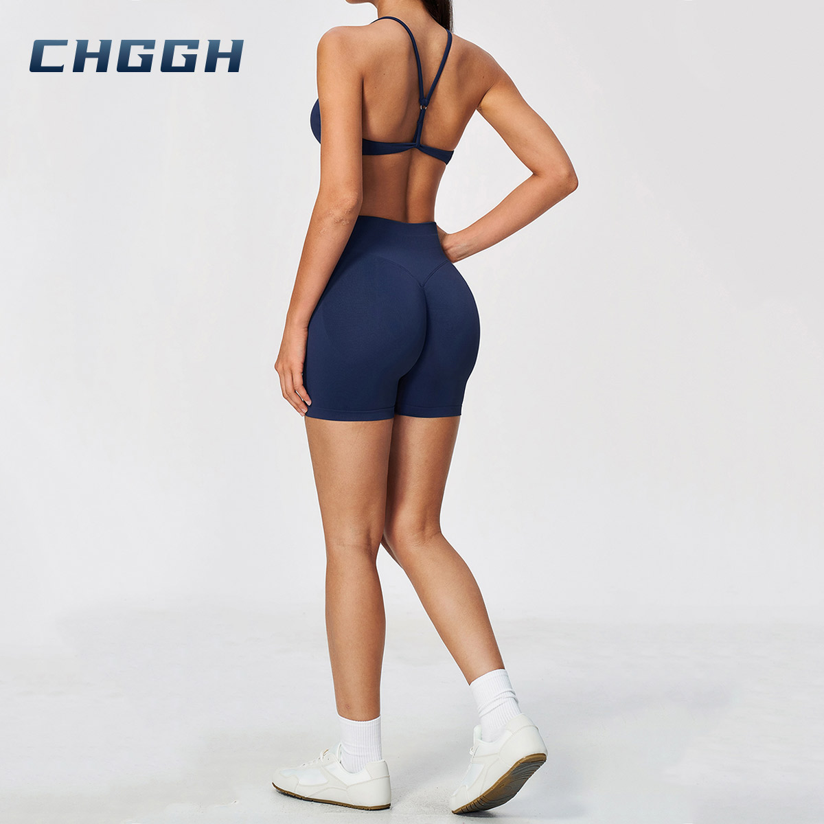 Butt-lifting workout bottoms