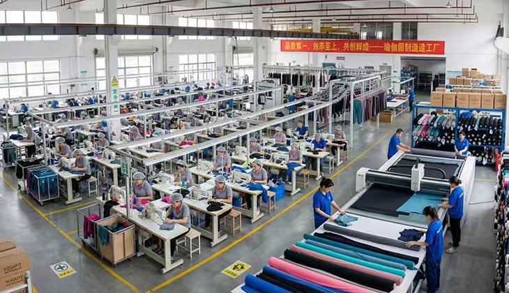 From Concept to Performance: Inside the Manufacturing Process of Premium Yoga Wear